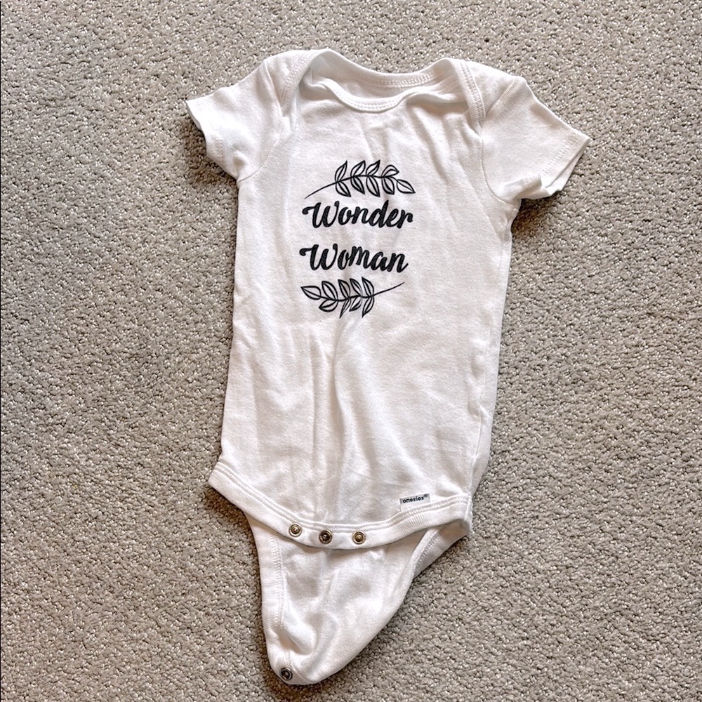 Gerber White Baby Onesie - Wonder Woman